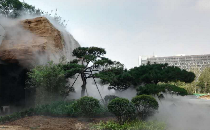 济南泉源广场特色假山水景工程 济南泉源广场特色假山水景工程
